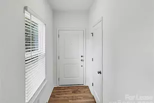 1112 Condon St, Charlotte, NC 28216 - Photo 4