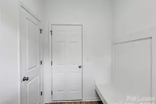 1112 Condon St, Charlotte, NC 28216 - Photo 6