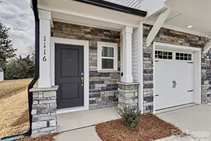 1116 Condon St, Charlotte, NC 28216 - Photo 2