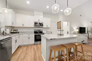 3073 Meadowcrest Dr, Clover, SC 29710 - Photo 14