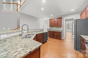 3342 Park South Station Blvd, Charlotte, NC 28210 - Photo 16