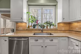 2828 Peverell Ln, Charlotte, NC 28270 - Photo 18