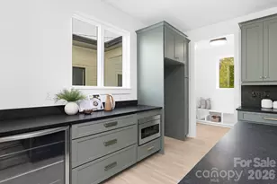 400 Dover Ave, Charlotte, NC 28209 - Photo 10