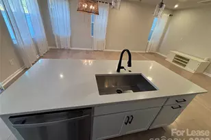 5200 Somerset Hill Ln, Charlotte, NC 28269 - Photo 14