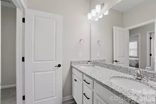 8928 Morning Mist Rd, Charlotte, NC 28215 - Photo 28