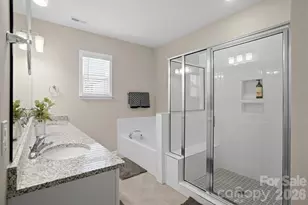 8928 Morning Mist Rd, Charlotte, NC 28215 - Photo 20