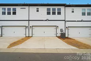 8928 Morning Mist Rd, Charlotte, NC 28215 - Photo 32