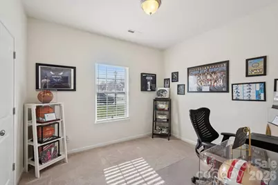 10323 Kempsford Drive, Charlotte, NC 28262 - Photo 12