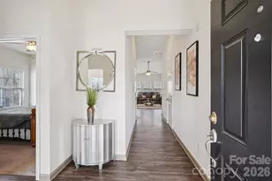 10323 Kempsford Dr, Charlotte, NC 28262 - Photo 2