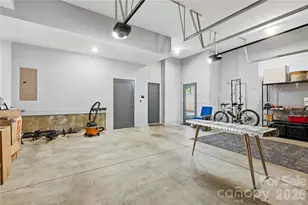 1153 Charles Ave, Charlotte, NC 28205 - Photo 36