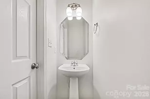 1205 Jordans Pond Ln, Charlotte, NC 28214 - Photo 14