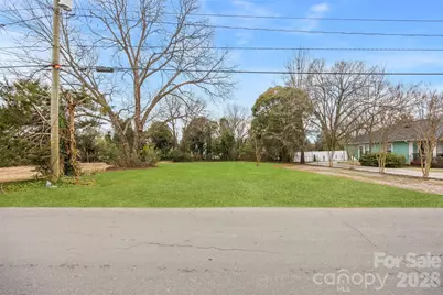 305 North Street, Belmont, NC 28012 - Photo 1