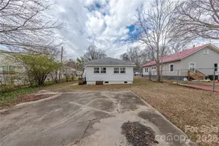 319 Martin St, Shelby, NC 28150 - Photo 28