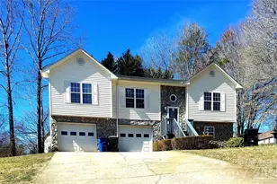 1609 Indian Springs Dr NW, Conover, NC 28613 - Photo 1