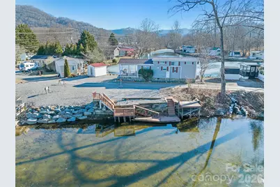 234 Tri Lakes Drive, Waynesville, NC 28785 - Photo 8