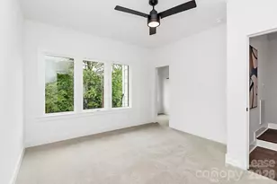 1760 Arnold Dr, Charlotte, NC 28205 - Photo 20