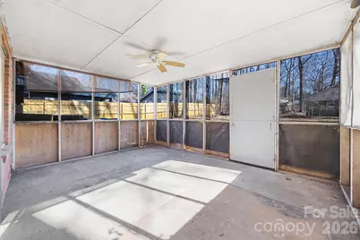 6200 Cross Creek Lane, Charlotte, NC 28212 - Photo 18