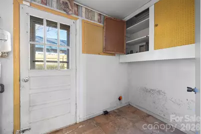 6200 Cross Creek Lane, Charlotte, NC 28212 - Photo 12