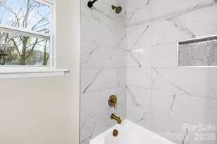 8201 Meadowdale Ln, Charlotte, NC 28227 - Photo 24