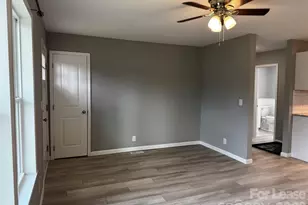 6692 Denver Heights Cir, Denver, NC 28037 - Photo 6