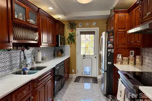 101 Rivercliff Dr, Hudson, NC 28638 - Photo 10