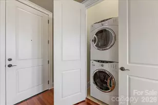 2810 Selwyn Ave, Charlotte, NC 28209 - Photo 16