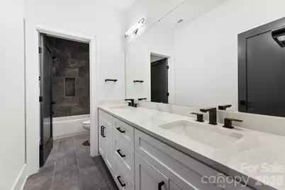 2025 South Street, Charlotte, NC 28208 - Photo 32