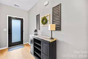 6018 Eleanor Rigby Rd, Charlotte, NC 28278 - Photo 2