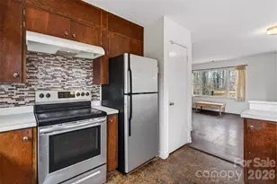 254 Wildwood Terrace, Marion, NC 28752 - Photo 16