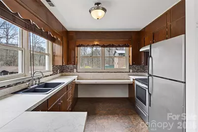 254 Wildwood Terrace, Marion, NC 28752 - Photo 14