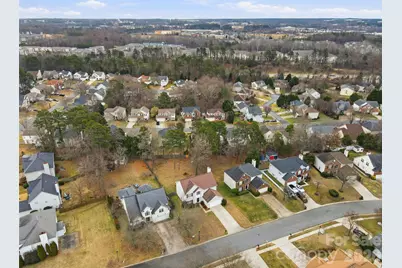 9832 Ashburton Drive, Charlotte, NC 28216 - Photo 46