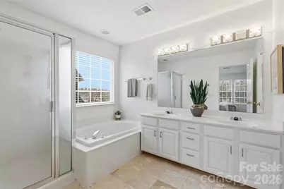 9832 Ashburton Drive, Charlotte, NC 28216 - Photo 28