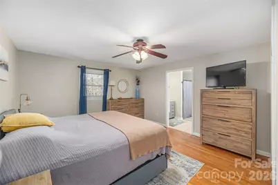 110 Dillingham Circle, Asheville, NC 28805 - Photo 12