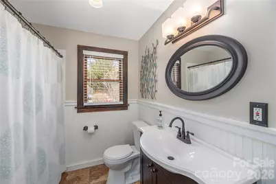 110 Dillingham Circle, Asheville, NC 28805 - Photo 18