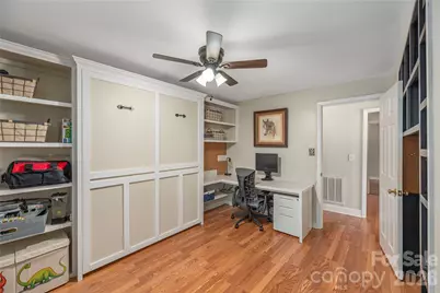 110 Dillingham Circle, Asheville, NC 28805 - Photo 16