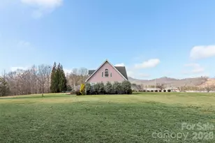 130 Crestview St, Canton, NC 28716 - Photo 6