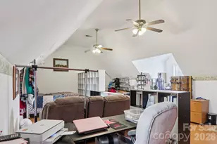 130 Crestview St, Canton, NC 28716 - Photo 32