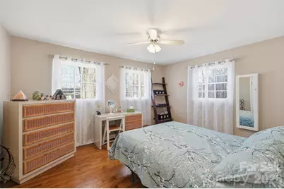 324 17th Avenue NE, Hickory, NC 28601 - Photo 20