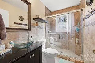 324 17th Ave NE, Hickory, NC 28601 - Photo 26