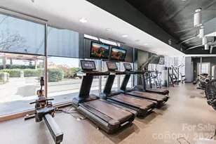 210 N Church St, Charlotte, NC 28202 - Photo 20