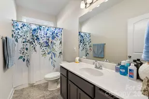 1378 Land Grv Dr, Kernersville, NC 27284 - Photo 18