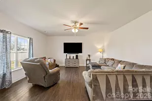 1378 Land Grv Dr, Kernersville, NC 27284 - Photo 12