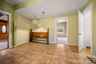 711 Thermal View Dr, Tryon, NC 28782 - Photo 10