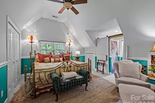 410 Lamp Post Dr, Zirconia, NC 28790 - Photo 28