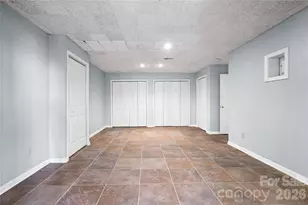 16631 Harbor View Rd, Charlotte, NC 28278 - Photo 22