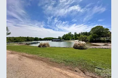 1420 River Drive, Belmont, NC 28012 - Photo 2