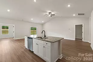 3621 Narrow Ln, Charlotte, NC 28215 - Photo 8