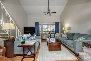 8 Lakemoor Ln, Hendersonville, NC 28739 - Photo 20