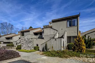 8 Lakemoor Ln, Hendersonville, NC 28739 - Photo 1