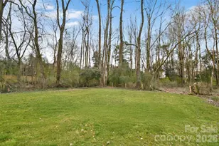 3012 Hanson Dr, Charlotte, NC 28207 - Photo 24